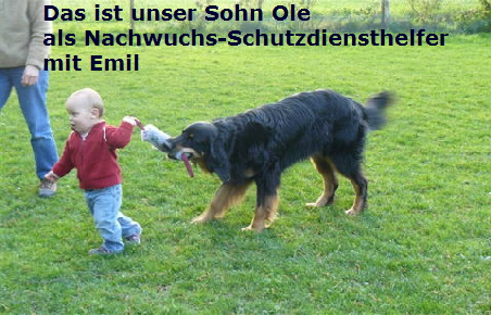 Das ist unser Sohn Ole
als Nachwuchs-Schutzdiensthelfer
mit Emil